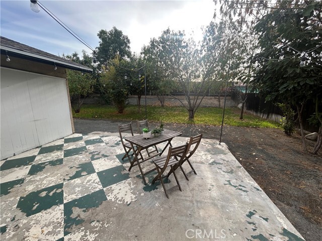 Building Photo - 25861 Amapolas St