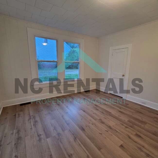 Building Photo - 7305 NC-801