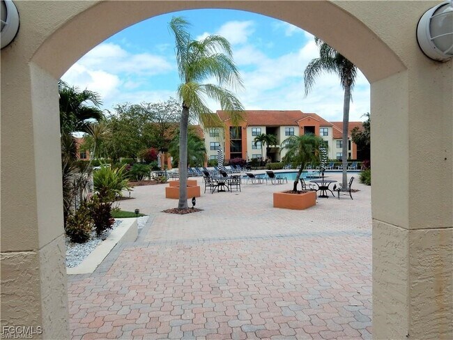 Building Photo - 13521 Eagle Ridge Dr