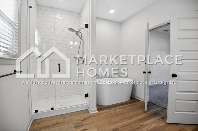 Building Photo - 3532 Mill Point Cove