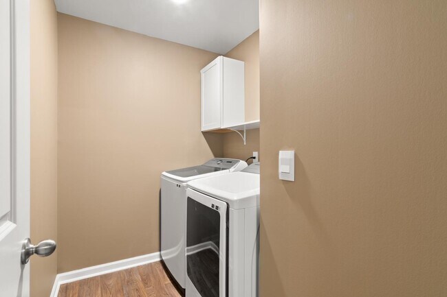 Building Photo - 103 Cardinal Flower Ct