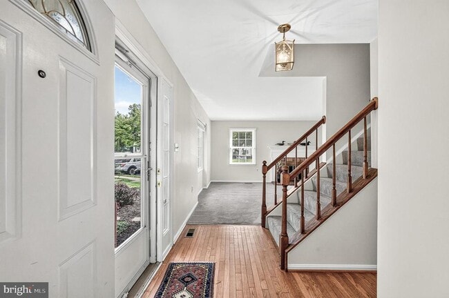 Building Photo - 14560 Creek Branch Ct