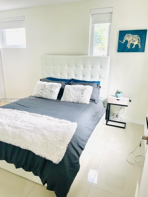 Building Photo - 1419 West Ave