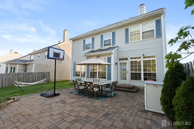 Building Photo - 54 Magellan Way
