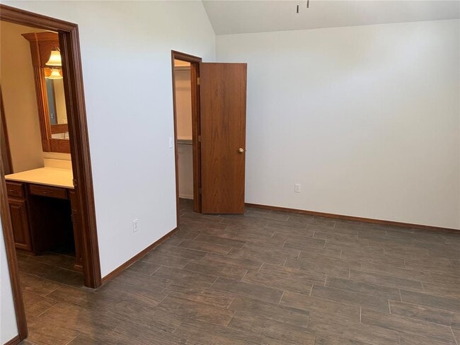 Building Photo - 4205 NW 146th Terrace