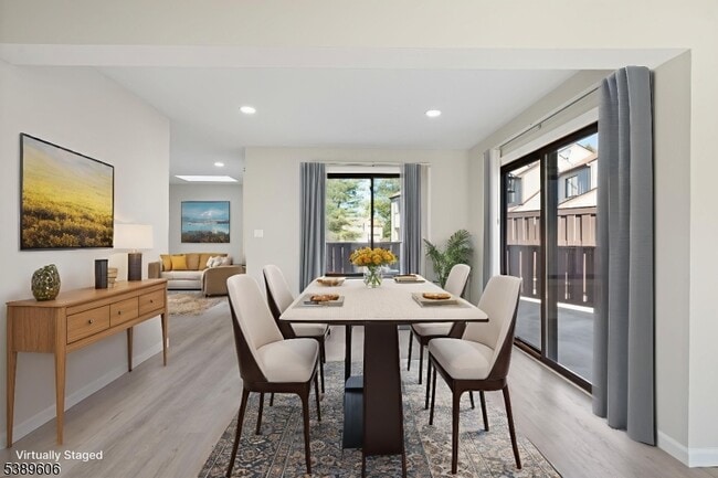 Building Photo - 160 Goldmine Ln