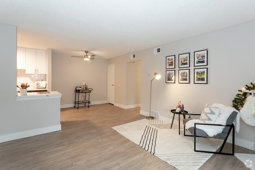 Primary Photo - 39 North