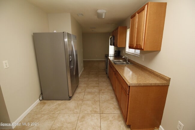 Building Photo - 151 Mabry St
