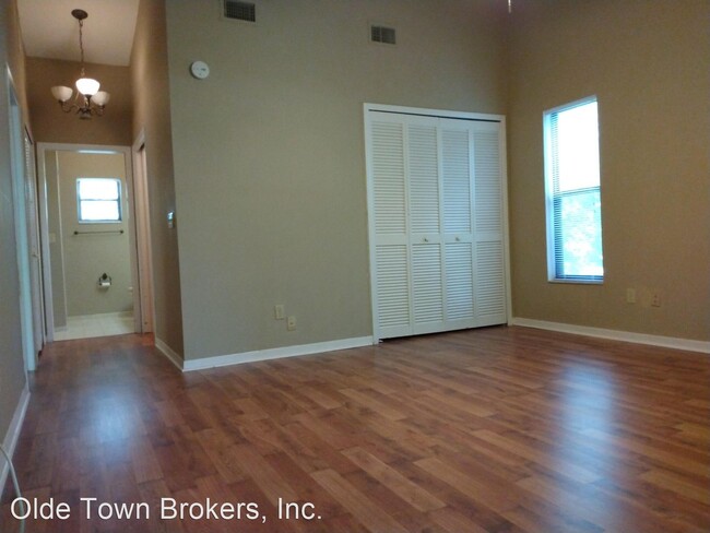 Building Photo - 3 br, 3 bath House - 606 E Orange Street