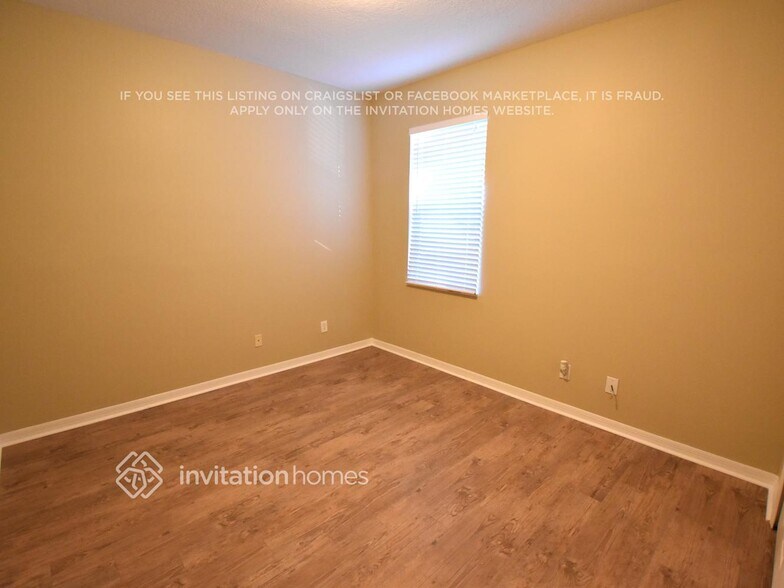 Building Photo - 1774 Sweetwater W Cir