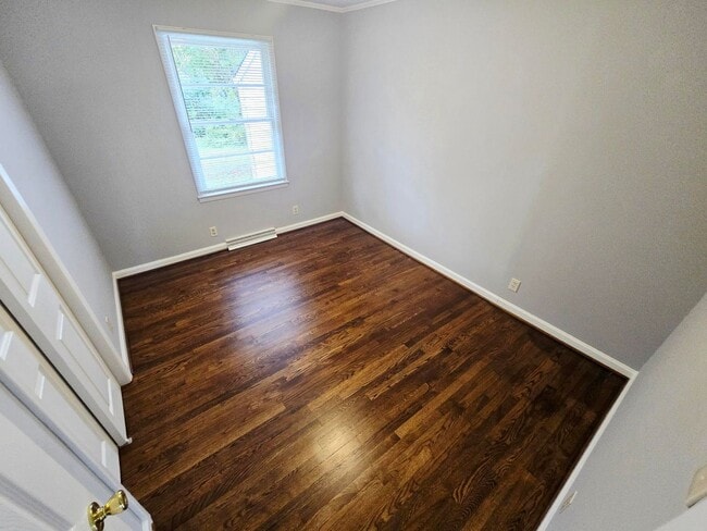 Building Photo - 3-Bedroom Brick Home for Rent in Graham, NC!