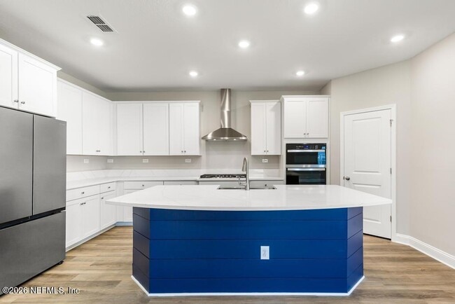 Building Photo - 50 Martos Ct