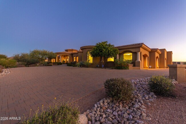 Building Photo - 10917 E Troon N Dr