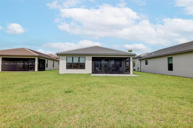 Building Photo - 11665 SW Marine Wy