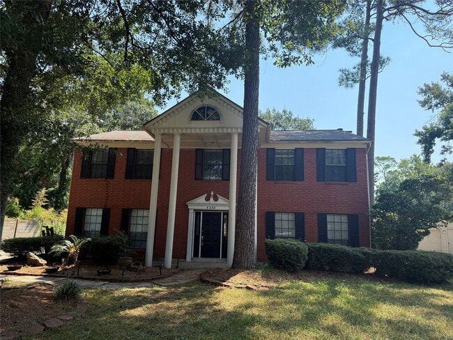 Building Photo - 4330 Meadow Springs Dr