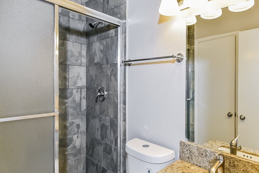 Building Photo - 134 Wynntry Dr