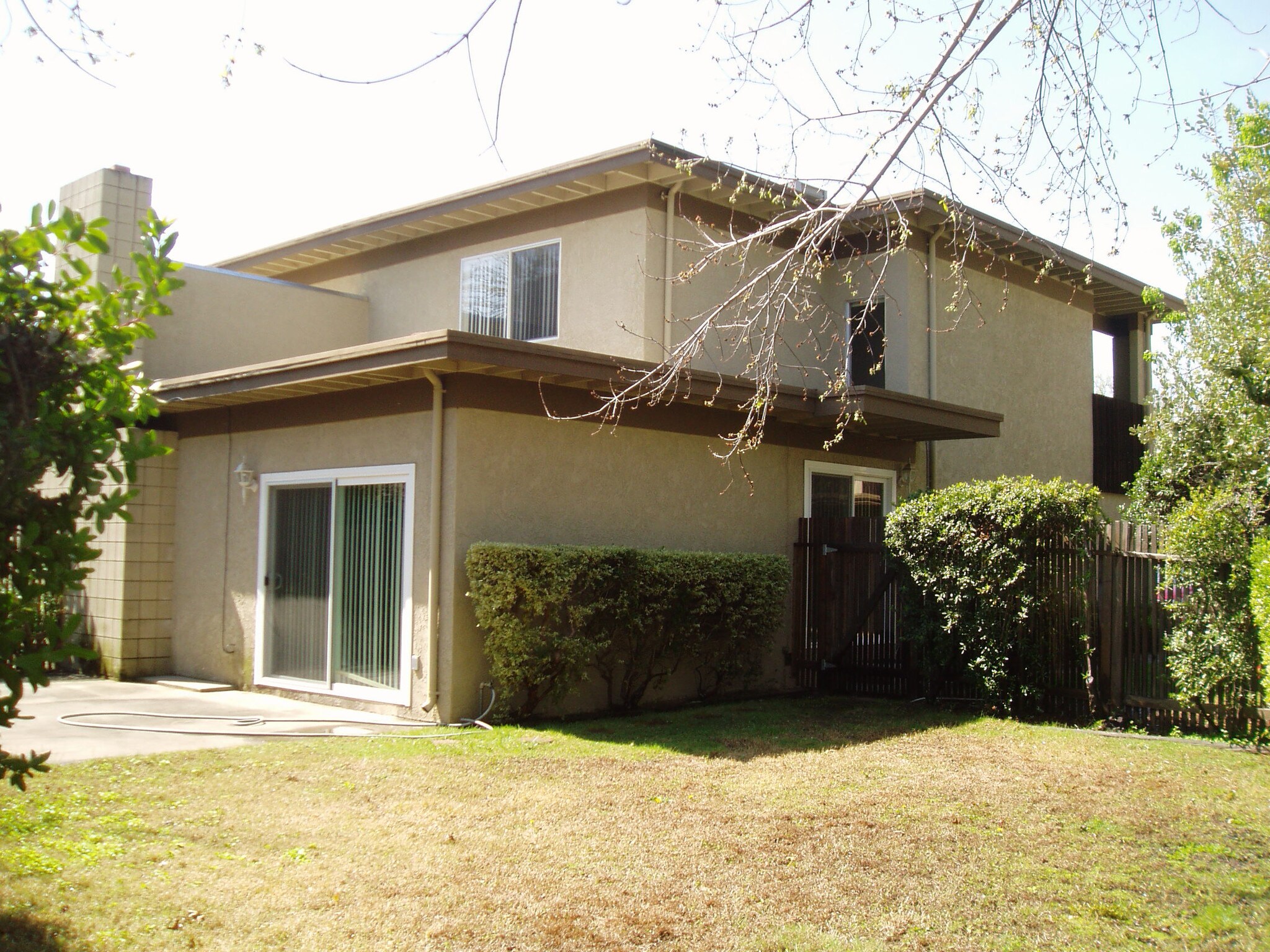 Building Photo - 6041 Leafwood Dr