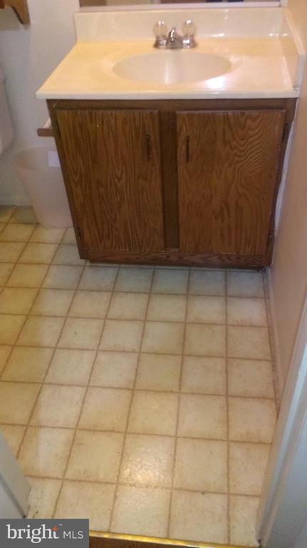 Building Photo - 4809 Berwyn House Rd