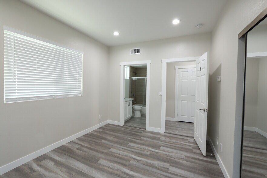 Building Photo - 1133 Browning Blvd