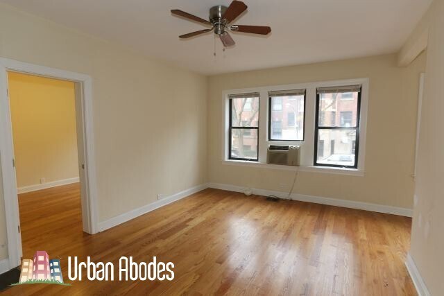 Building Photo - 3721 N Pine Grove Ave