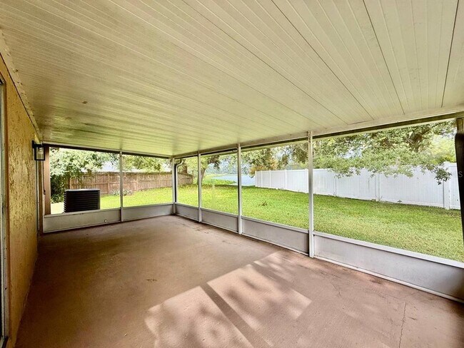 Building Photo - 1317 Coolridge Dr