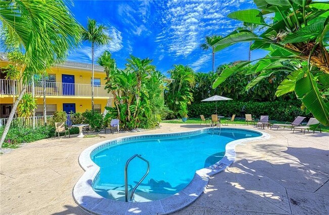 Building Photo - 4290 Gulfstream Dr