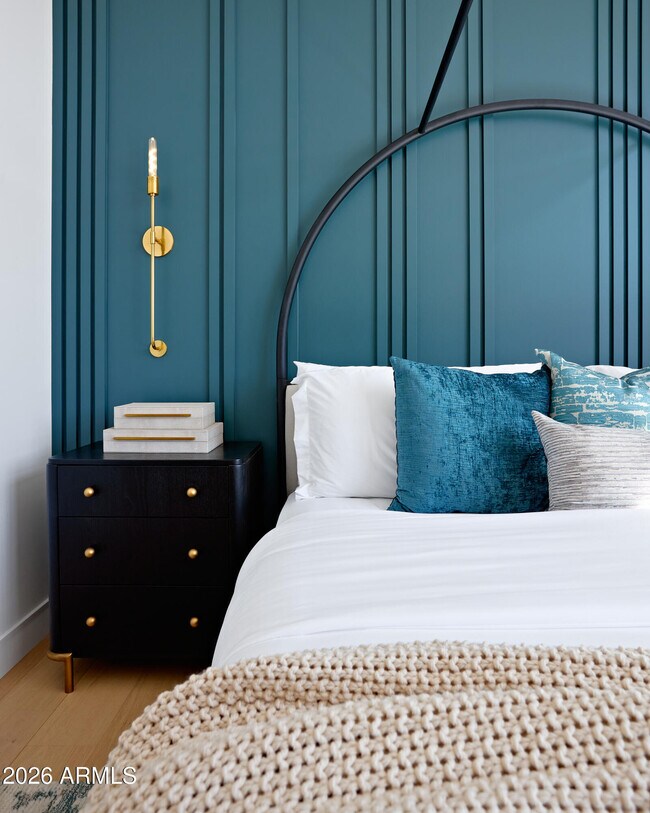 Building Photo - 4207 E Campbell Ave