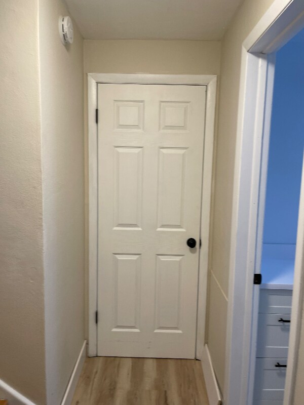 Building Photo - 1301 Buena Vista Dr