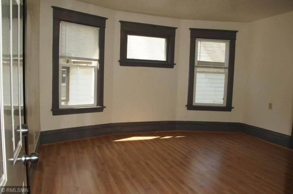 Building Photo - 879 Galtier St