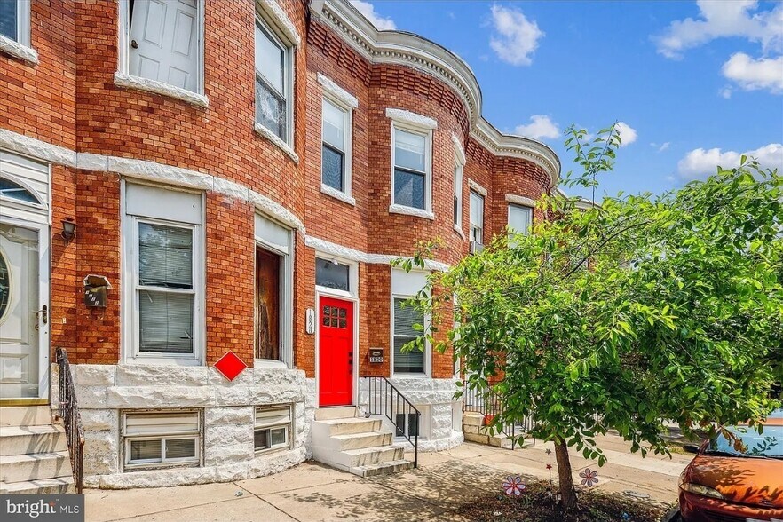 Primary Photo - 1820 Walbrook Ave