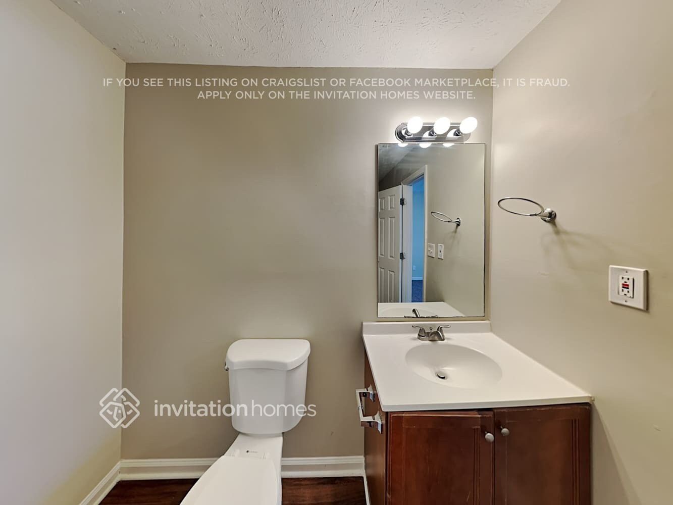 Building Photo - 3990 Cliftondale Pl