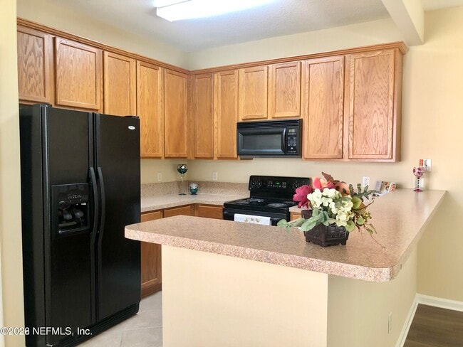 Building Photo - 5749 Parkstone Crossing Dr