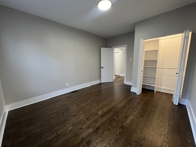 Building Photo - 2048 N California-1R
