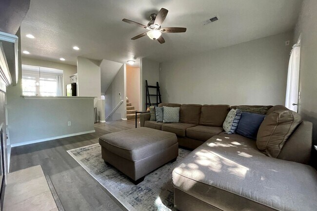 Building Photo - MOVE IN SPECIAL: 50% OFF FIRST MONTHS RENT...
