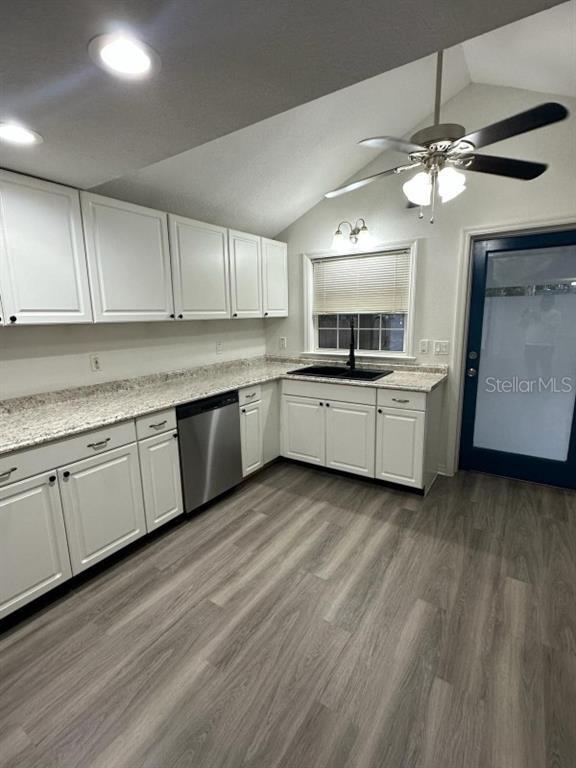 Building Photo - 38146 Archer Ave