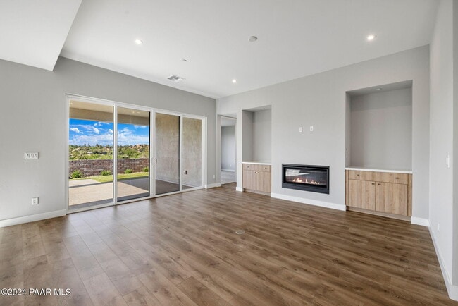 Building Photo - 1328 Rockwood Dr