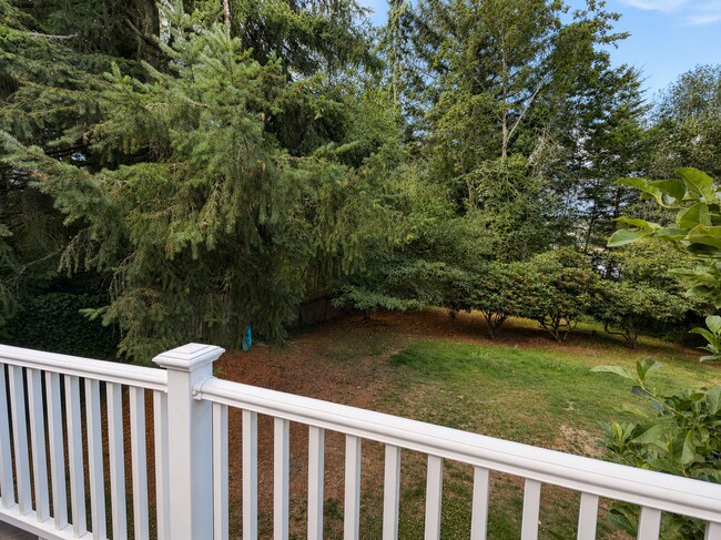 Building Photo - Beautiful Split-Level Home with Fireplace, Deck, Garage, and EV Charger