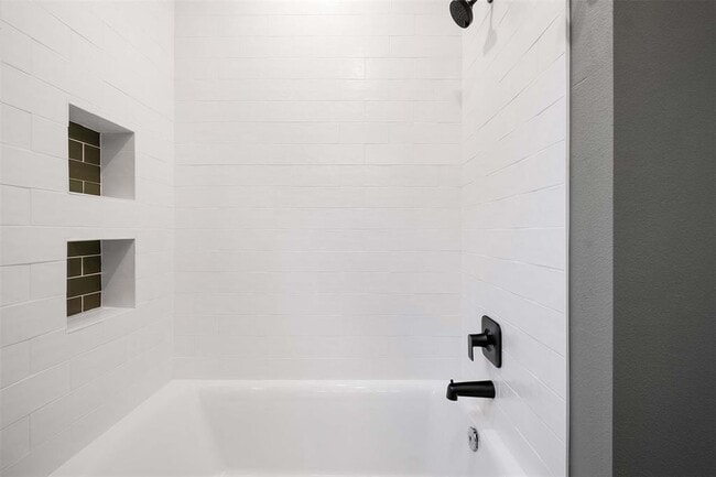 Building Photo - 4513 S 3rd St