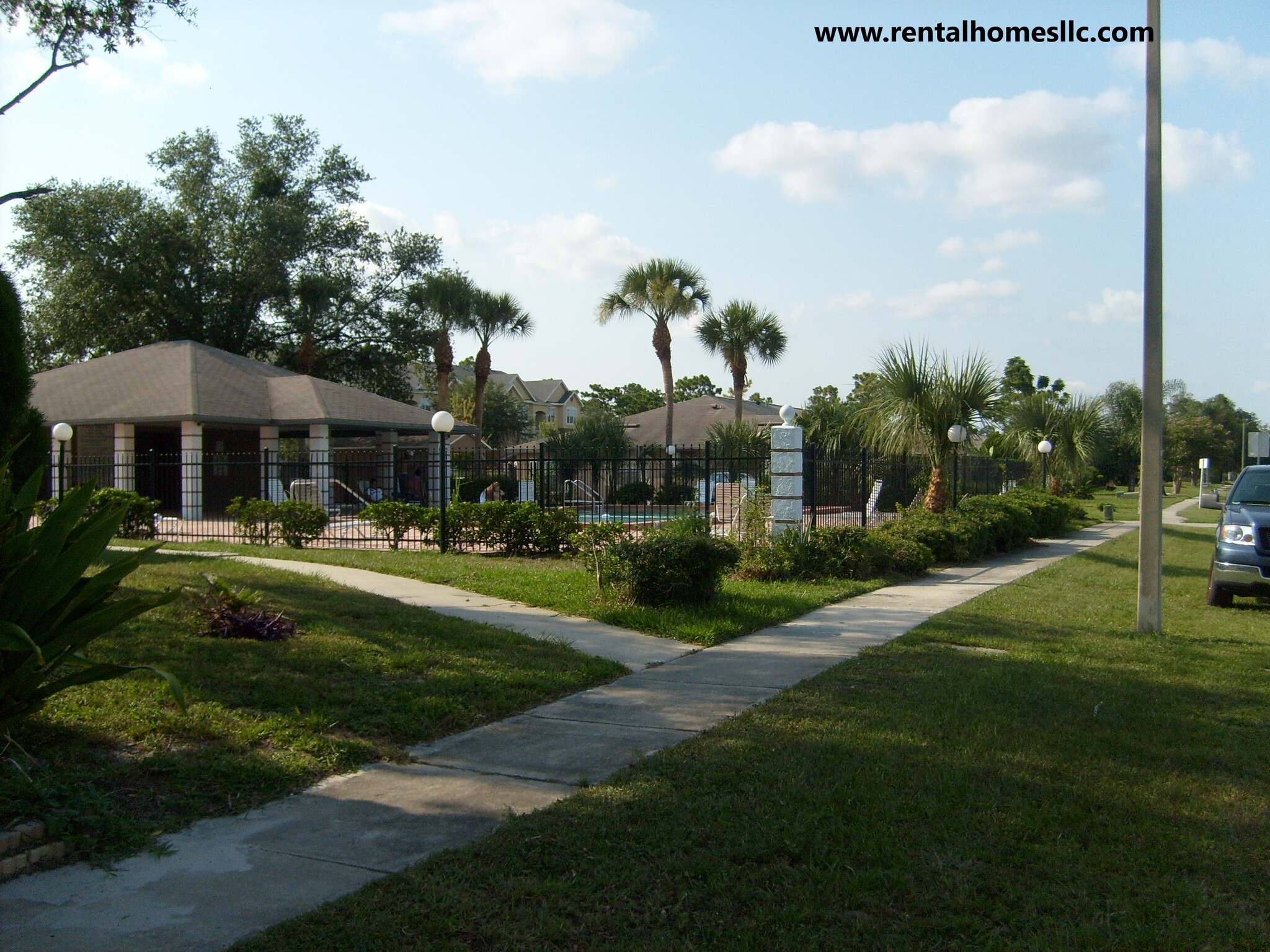 Building Photo - 1205 Sophie Blvd
