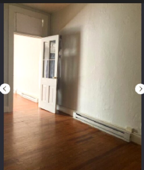 Building Photo - 105 E Main St