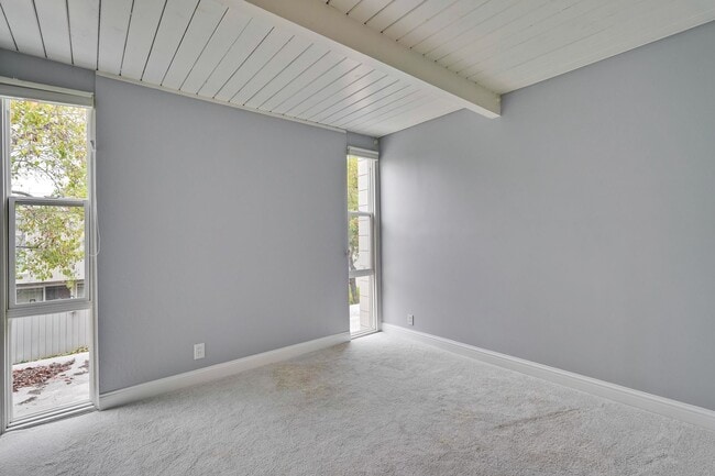 Building Photo - Welcome Home!!! Great Santa Clara Pomeroy ...