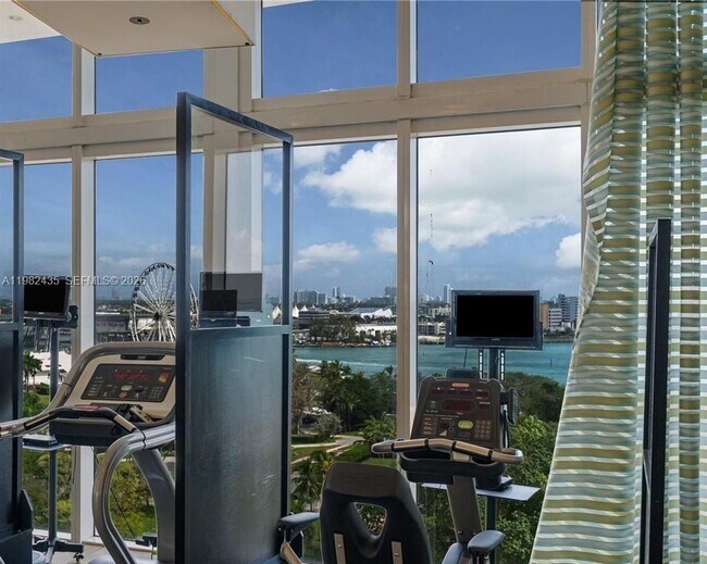 Building Photo - 50 Biscayne Blvd