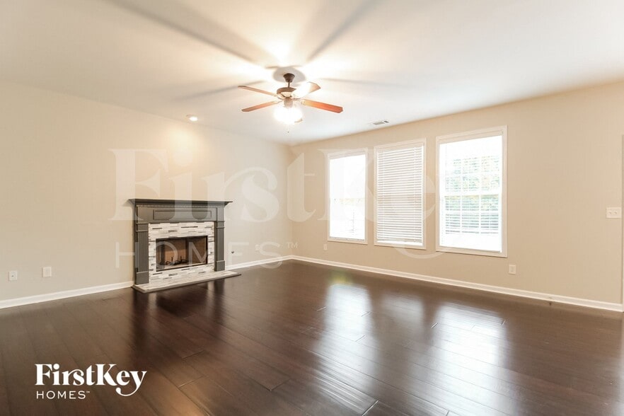 Building Photo - 3836 Bald Eagle Drive