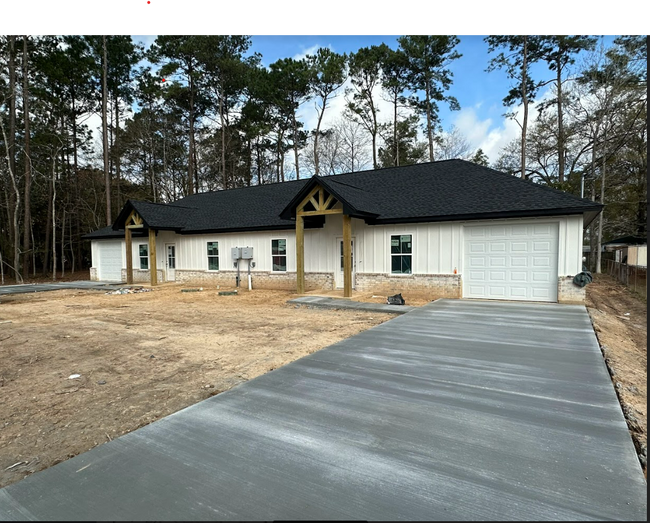 Building Photo - 8365 Crosswind