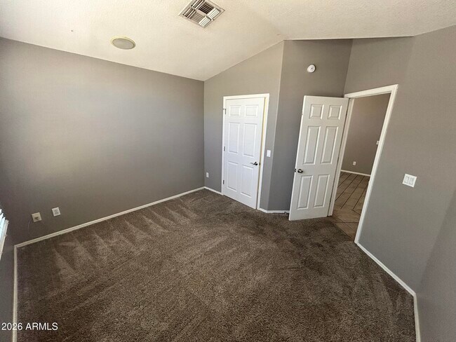 Building Photo - 1453 E Sierra Madre Ave