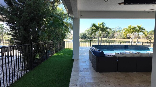 Building Photo - 8764 Lookout Pointe Dr