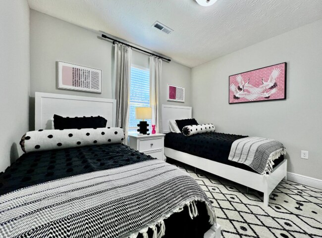 Building Photo - Brand New Equestrian getaway in Wilmington, Ohio