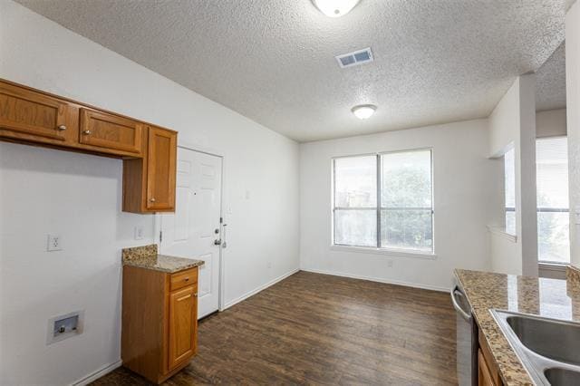 Building Photo - 10328 Woodleaf Dr