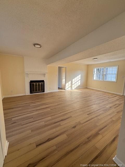 Building Photo - 480 Santa Fe Dr