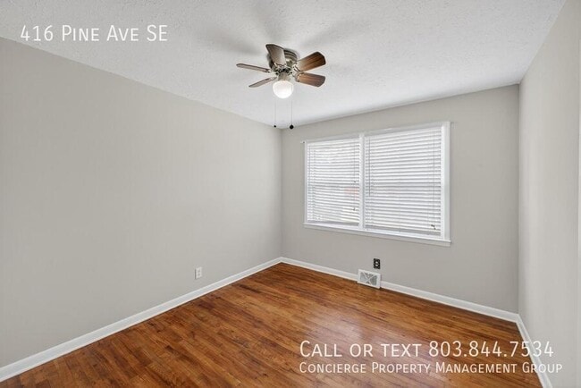 Building Photo - 416 Pine Ave SE